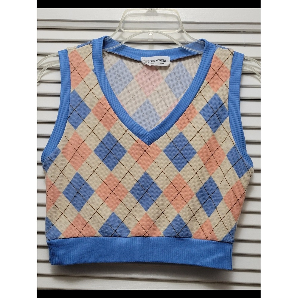 Vintage look Blue Pink Argyle Knit Cropped Sleeveless sweater vest womans me